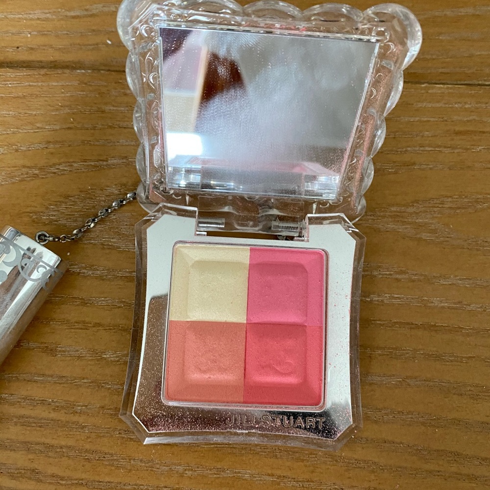 Jill Stuart blush